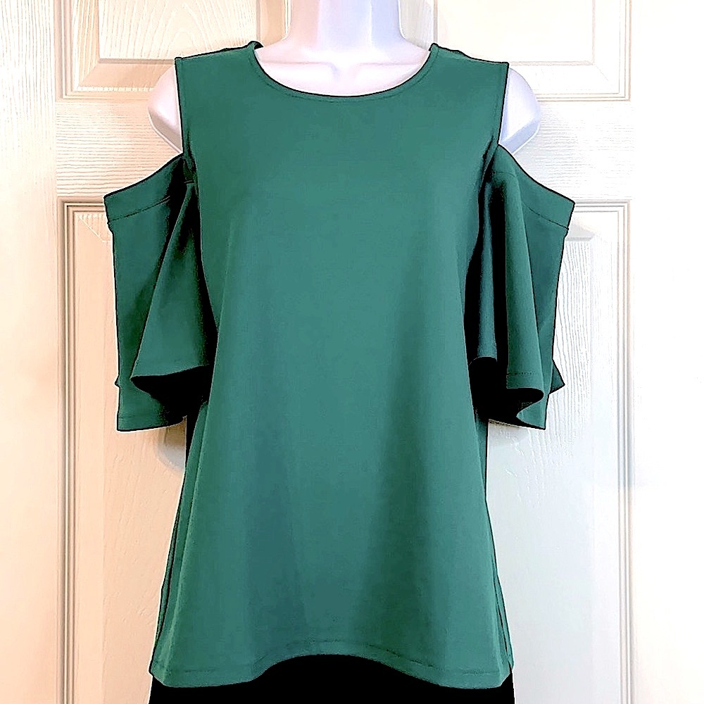Ann Taylor - Green Cold Shoulder Blouse 🍀